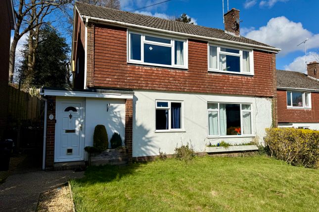 2 bed maisonette