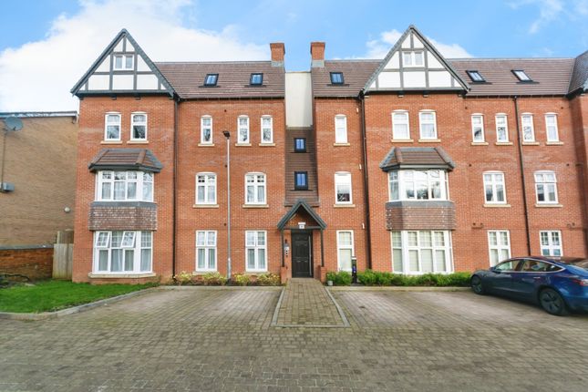 2 bedroom flat for sale