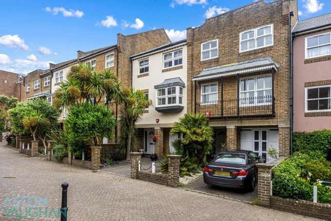 St. Marys Square, Brighton BN2 4 bed terraced house for sale