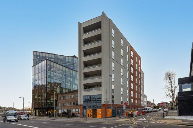 Junction Court, 9 Station Road... 2 bed apartment for sale