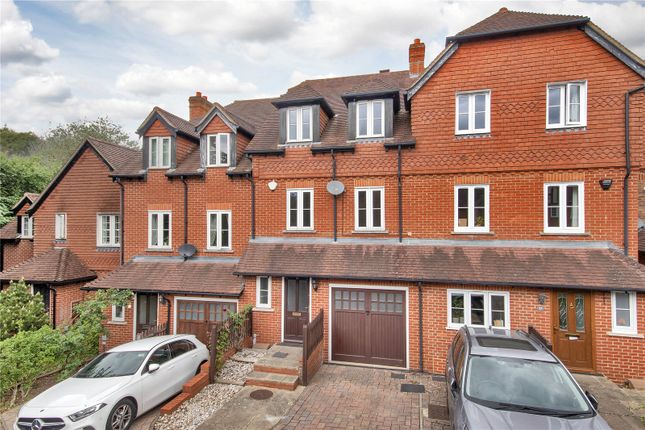 Amherst Place, Sevenoaks, Kent, TN13 3 bed terraced house for sale