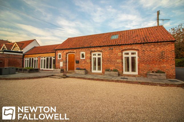 Low Street, North Wheatley DN22 3 bed barn conversion for sale