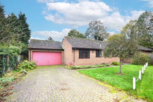 Gables Close, Aylesbury HP22 3 bed detached bungalow for sale