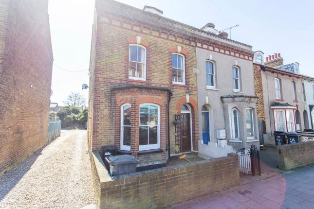 High Street, Herne Bay, CT6 2 bed maisonette for sale