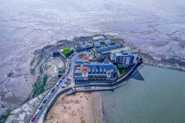 Knightstone Island. Balcony