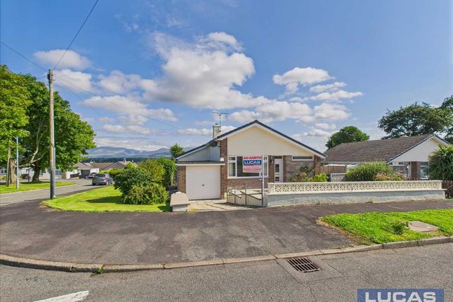 Maes Yr Hafod, Menai Bridge 3 bed detached bungalow for sale