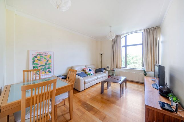 2 bed flat