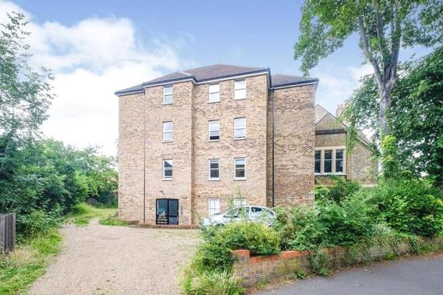 Adelaide Avenue, London 2 bed apartment for sale