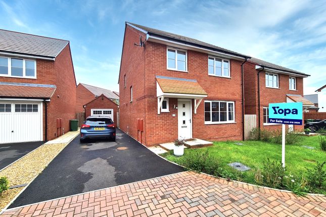 4 bed detached house