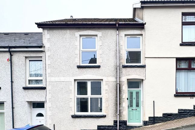 4 bed terraced house