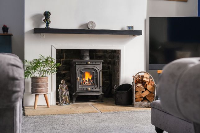 4 bedroom terraced house for sale