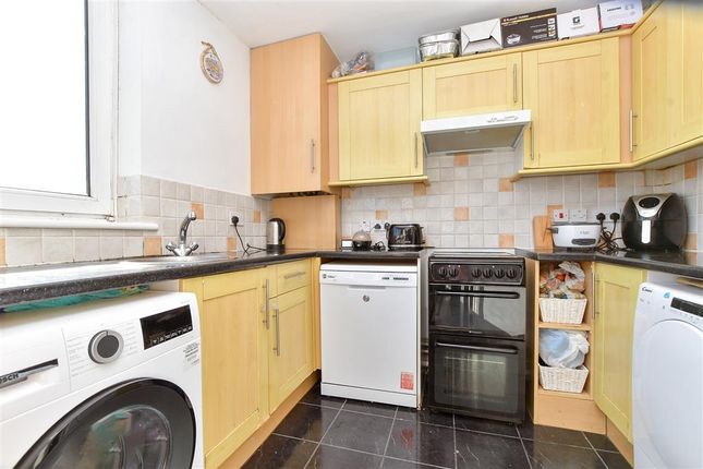 2 bed flat