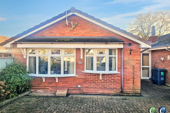 Ridge Way, Hixon, Stafford, ST18 0NZ 2 bed detached bungalow for sale