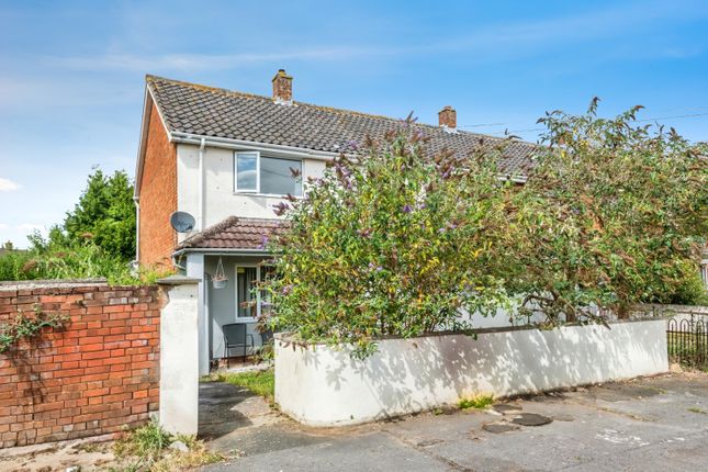 3 bed end terrace house