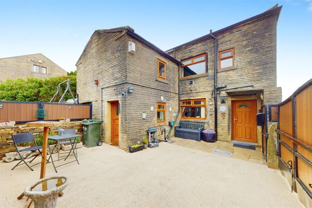2 bedroom cottage for sale