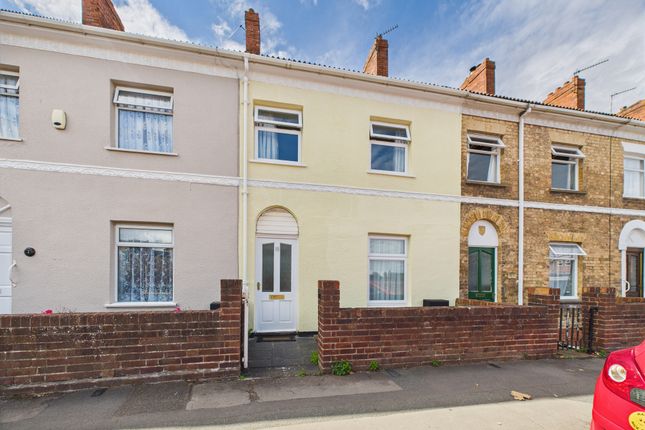 3 bedroom town house for sale
