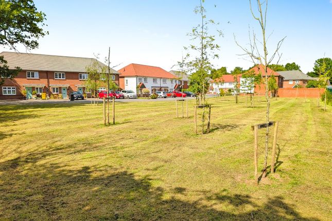 Moorland Road, Sandbach 2 bed terraced house for sale