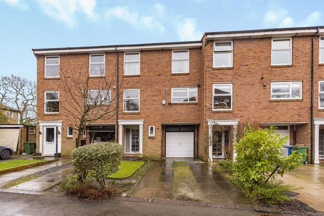 4 bedroom terraced house for sale