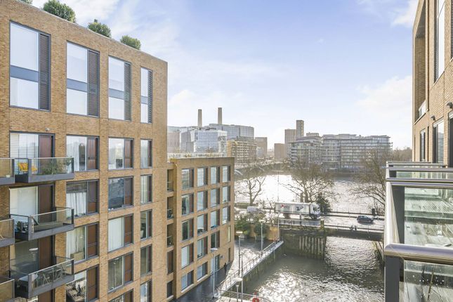 Hirst Court, Pimlico, London, SW1W 2 bed flat for sale