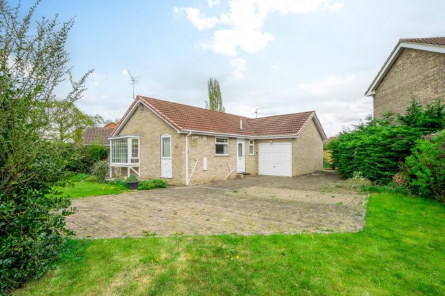 2 bedroom detached bungalow for sale