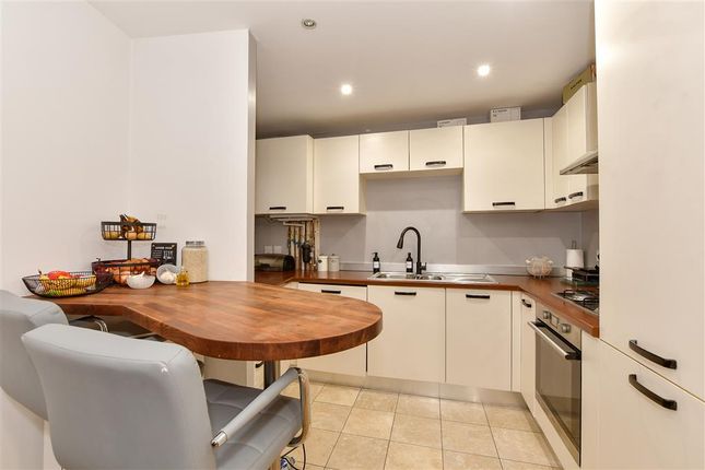 1 bed flat