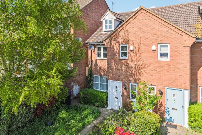 3 bed semi-detached house