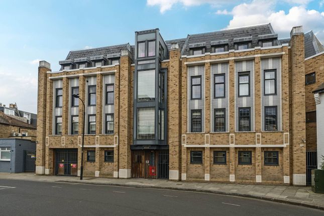 4 bed flat