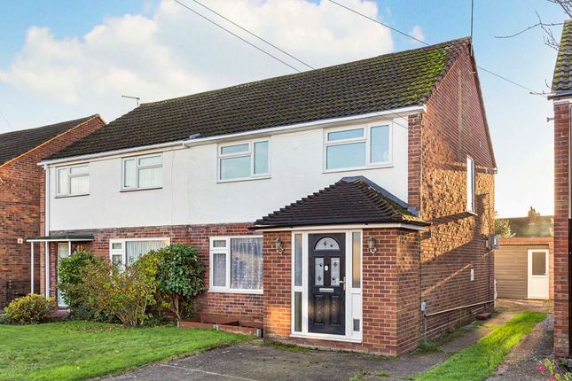 Ashleigh Avenue, Egham, Surrey, TW20 3 bed semi