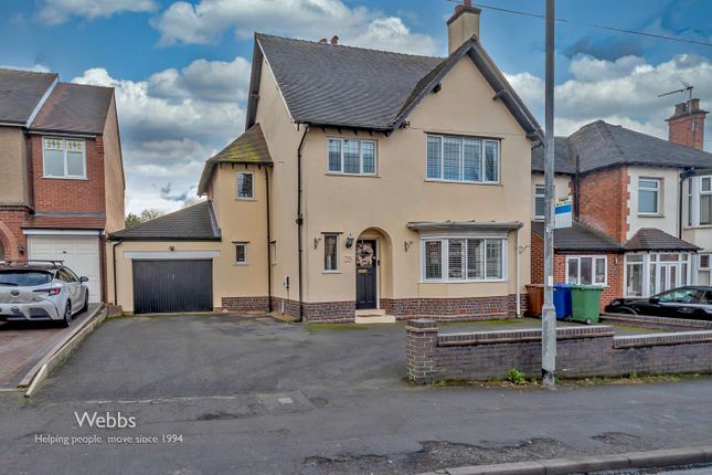 Dartmouth Road, Cannock WS11 3 bed detached house for sale