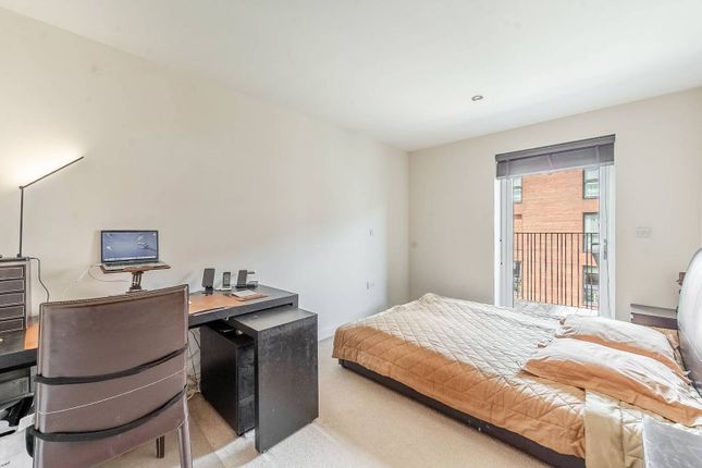 Howard Road, Stanmore, HA7 1 bed flat for sale