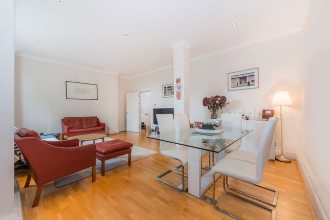 Connaught House, Clifton Gardens, London 2 bed flat for sale