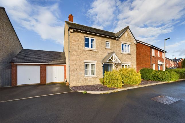 4 bed detached house