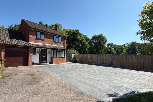 Rose Close, Tiverton EX16 4 bed detached house for sale