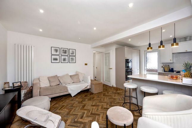 Graham Crescent, Brighton BN41 2 bed detached bungalow for sale