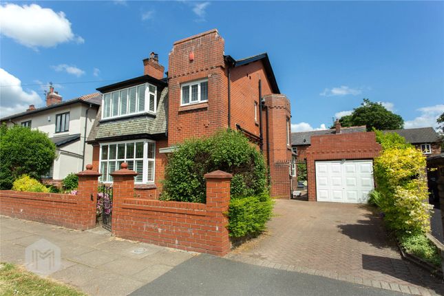 4 bed detached house