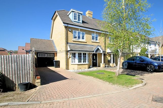 4 bedroom semi-detached house for sale