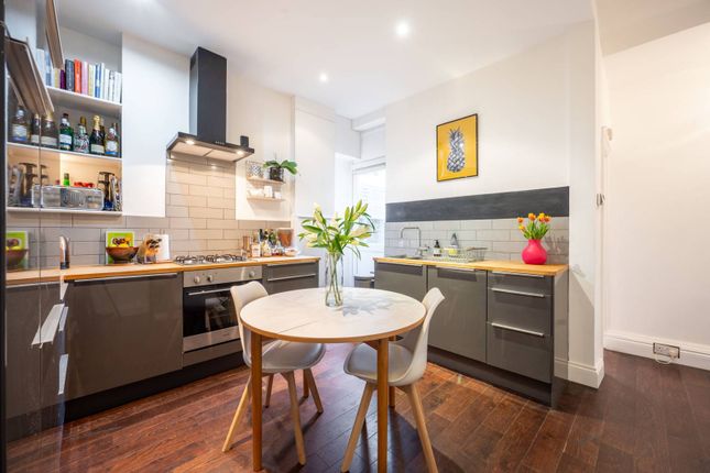 Rucklidge Avenue, Harlesden, London... 1 bed flat for sale