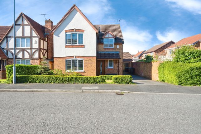 4 bed detached house