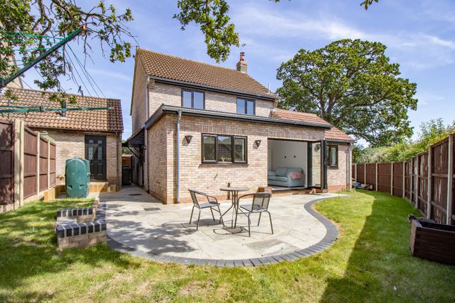 Maple Close, Beetley 3 bed detached house for sale