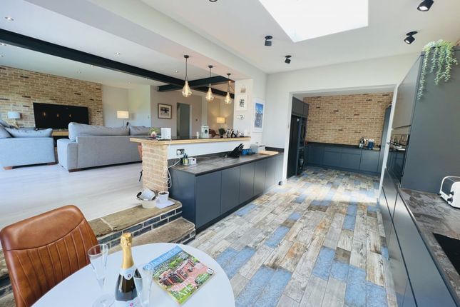 The Drive, Bollington, SK10 4 bed detached house for sale