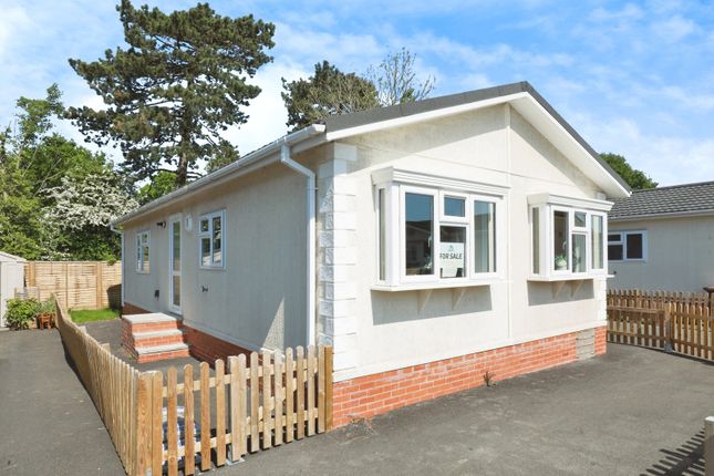2 bedroom detached house for sale