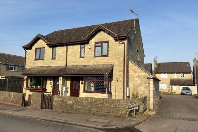 The Close, Hambidge Lane, Lechlade... 3 bed semi