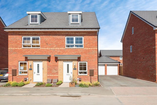3 bedroom town house for sale