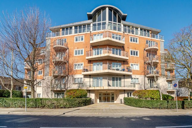 2 bed flat