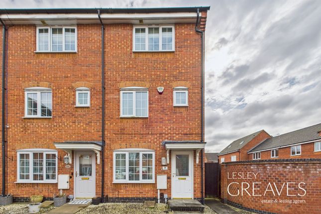 Shaw Gardens, Gedling, Nottingham 3 bed townhouse for sale