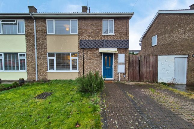 3 bed semi-detached house