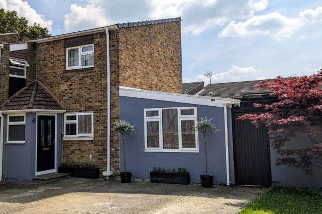 3 bed end terrace house