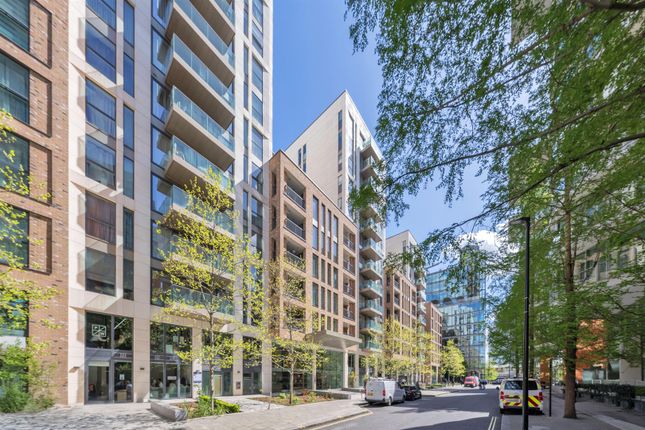 Paddington Exchange, London, W2 2 bed penthouse for sale