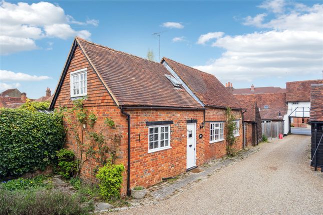 2 bedroom detached house for sale