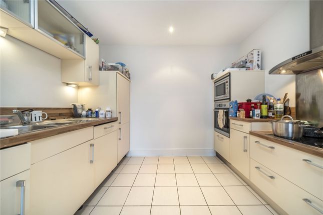 Collington Street, Greenwich, SE10 2 bed apartment for sale